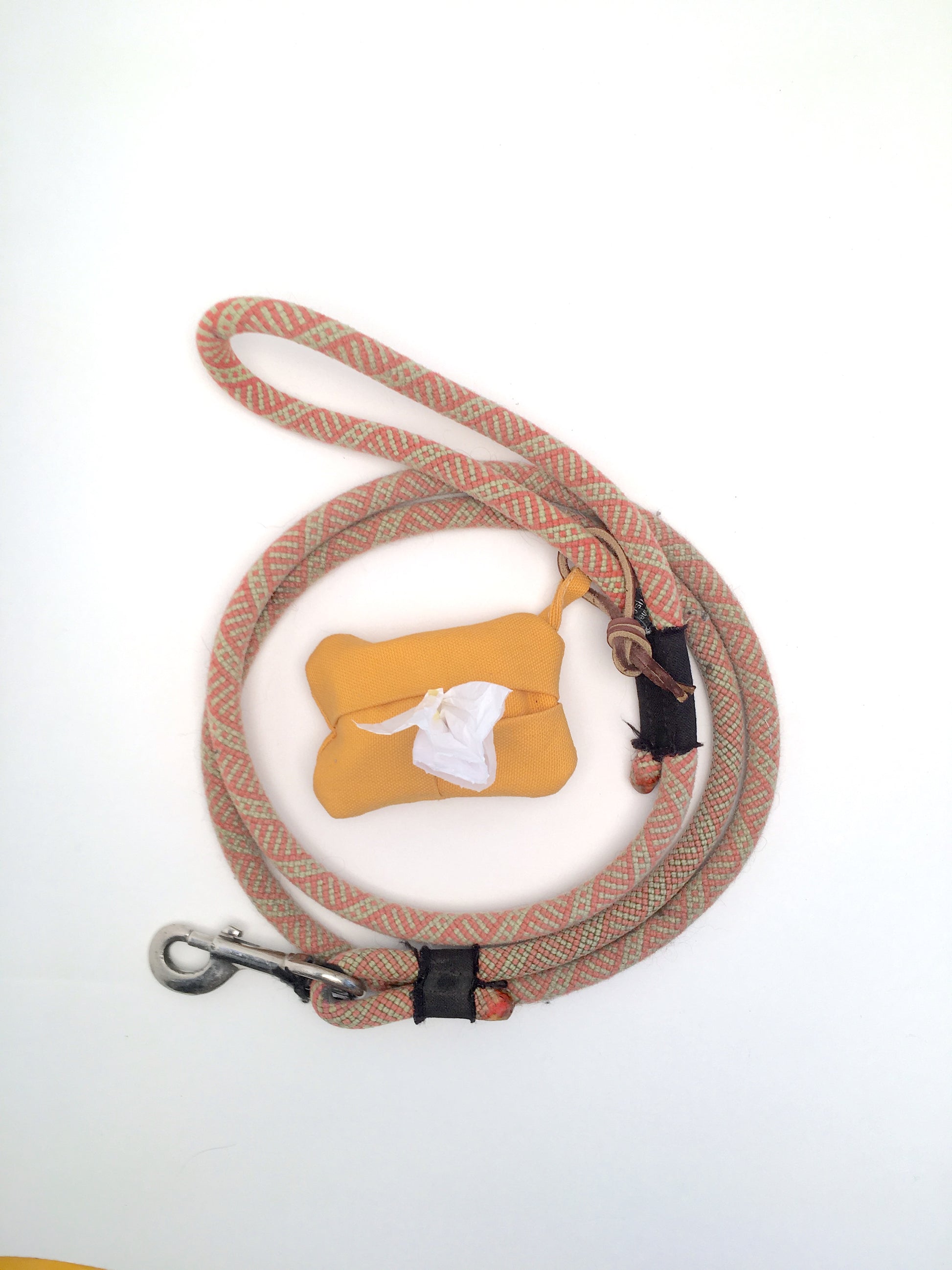 Doggy Bag Holder - Easy Sewing Pattern & Tutorial - la'rae handmade